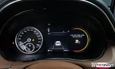 Genesis GV70 2022 2.5 гидро в Москве № 58248, миниатюра 8