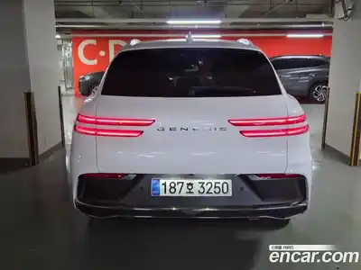 Genesis GV70 2026 2.5 гидро в Москве № 614412, миниатюра 2