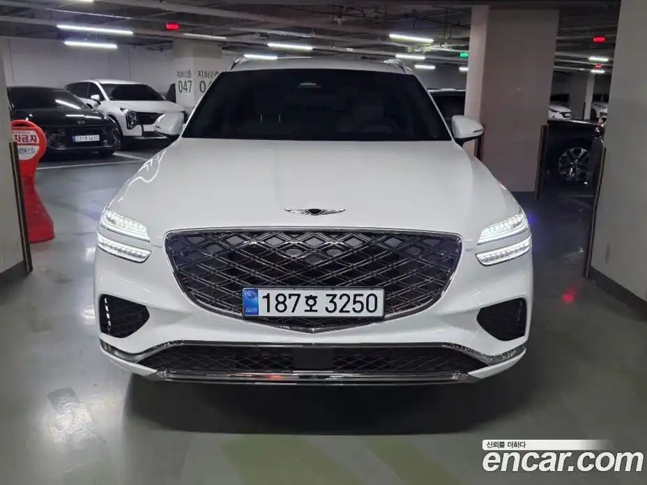 Genesis GV70 2026 2.5 гидро в Москве № 614412, фото 3