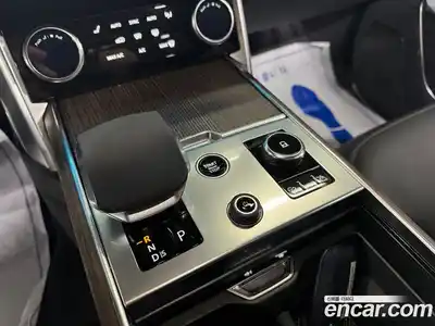Land Rover Range-Rover 2023 4.4 гидро в Москве № 1137695, миниатюра 11