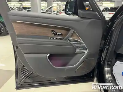 Land Rover Range-Rover 2023 4.4 гидро в Москве № 1137695, миниатюра 7