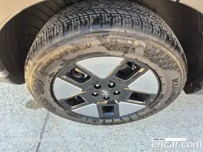 Hyundai Santa Fe 2024 1.6 гидро в Москве № 1171720, миниатюра 5