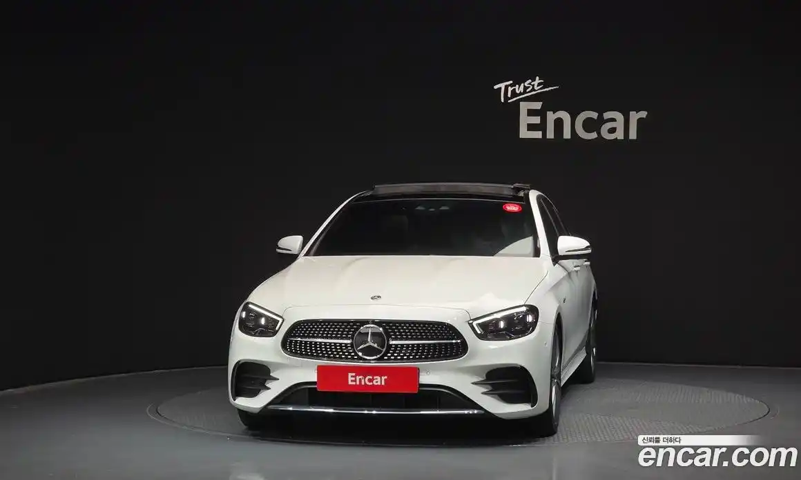 Mercedes-Benz E-Class 2021 2.0 гидро в Москве № 138491, фото 3