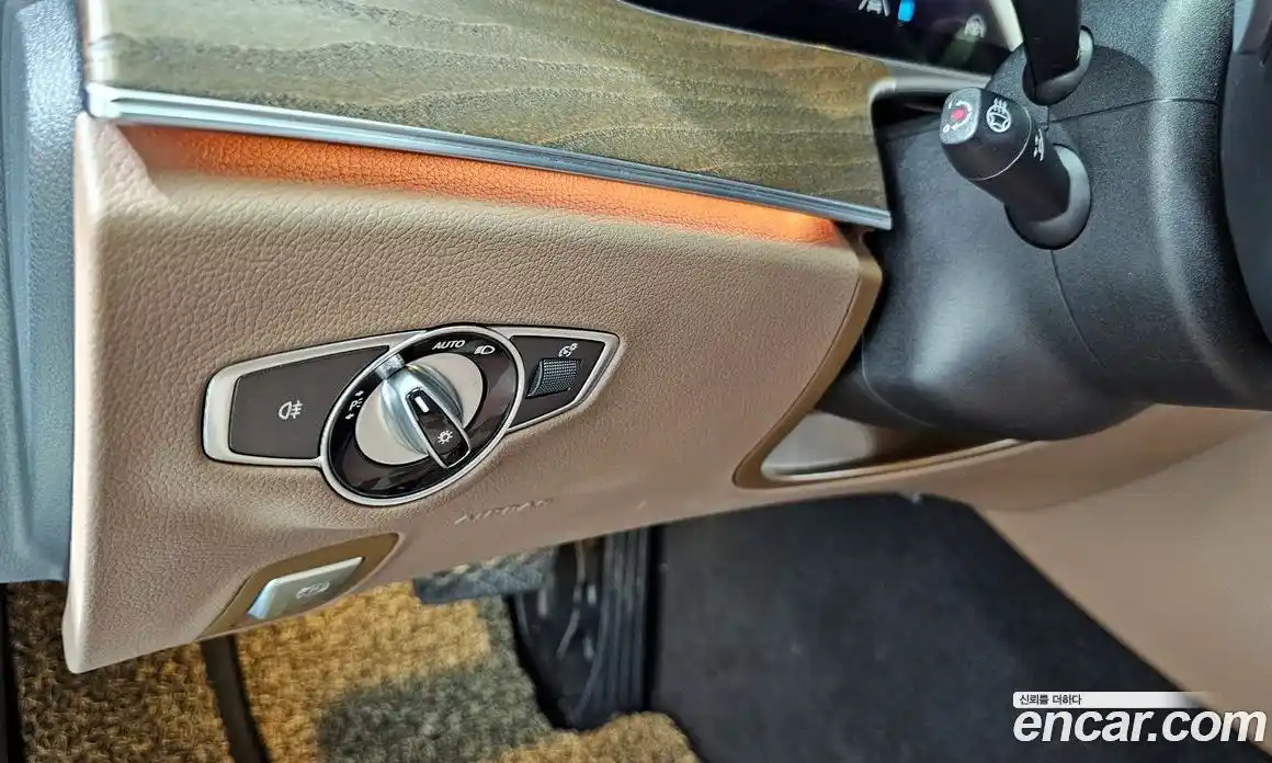 Mercedes-Benz E-Class 2022 2.0 гидро в Москве, фото 15