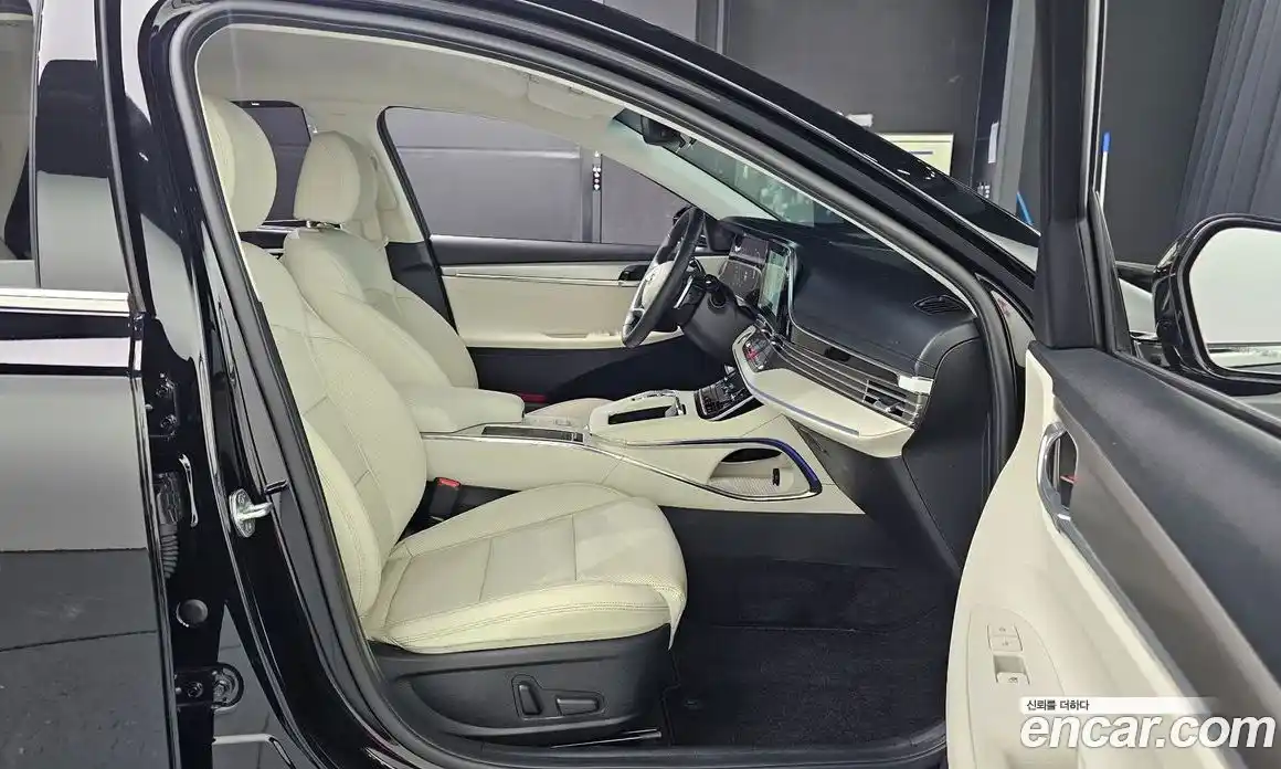 Hyundai Grandeur 2022 2.5 гидро в Москве № 1537312, фото 12