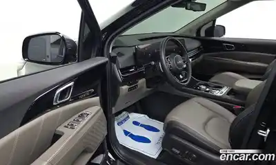 Kia Canival 2024 1.6 гидро в Москве № 1538043, миниатюра 10