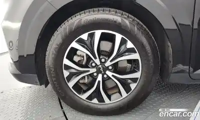 Kia Canival 2023 3.5 гидро в Москве № 1538404, миниатюра 5