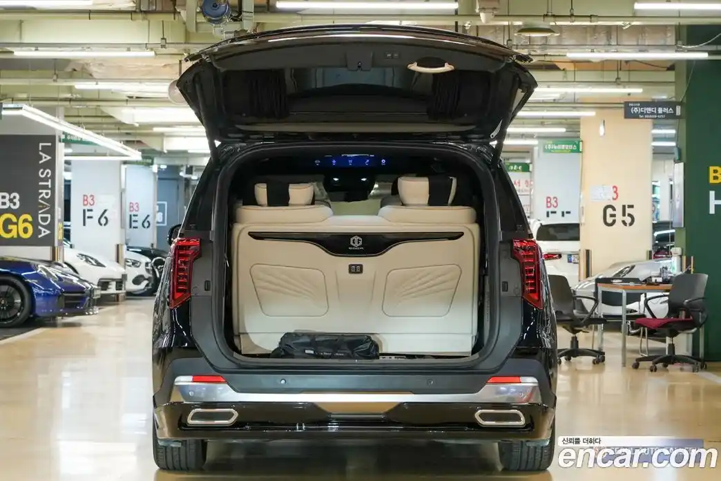 Kia Canival 2024 3.5 гидро в Москве № 1538637, фото 19