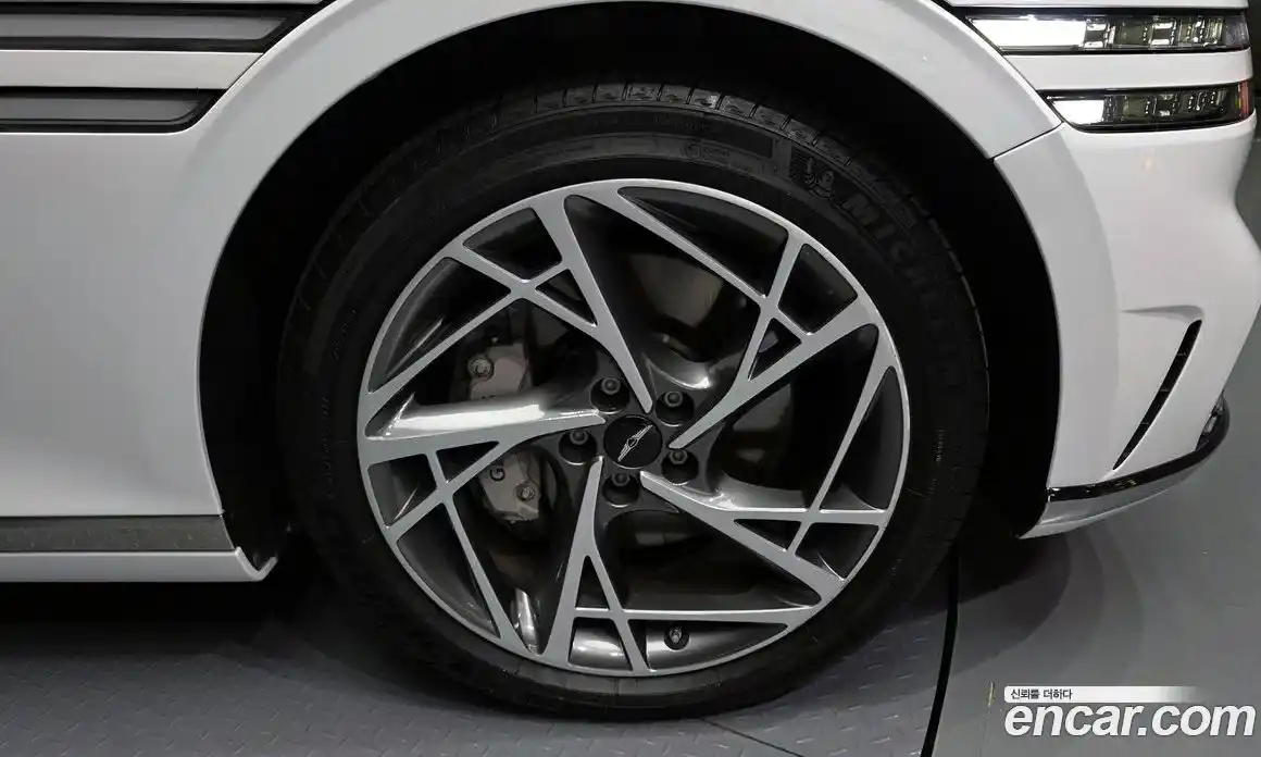 Genesis G90 2022 3.5 гидро в Москве № 1539261, фото 5