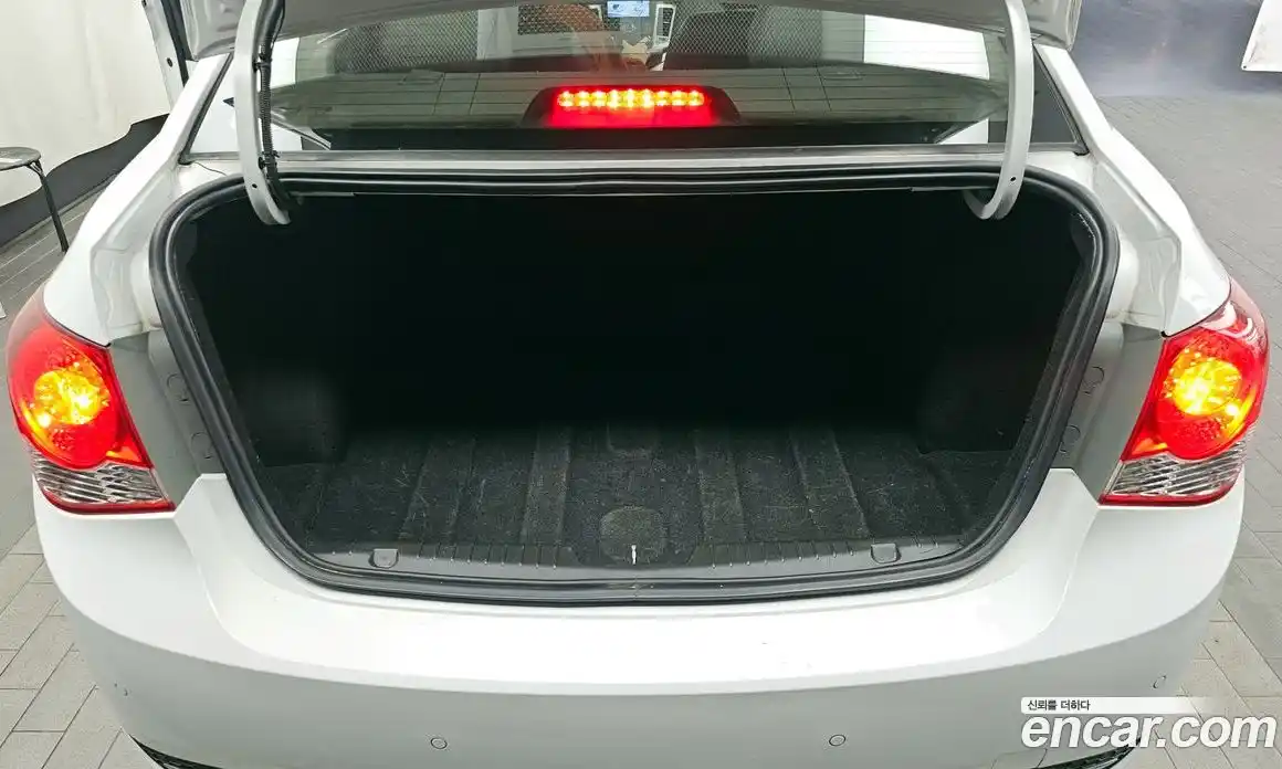 Chevrolet Cruze 2011 1.8 гидро в Москве № 1542009, фото 20