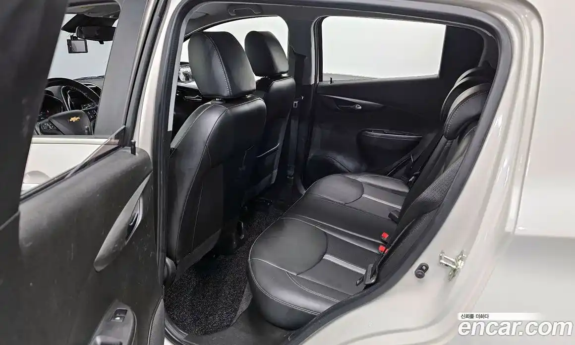 Chevrolet Spark 2018 1.0 гидро в Москве, фото 12