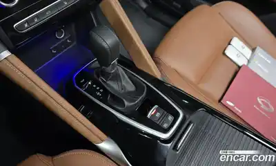 Renault QM6 2022 2.0 гидро в Москве № 1542995, миниатюра 9