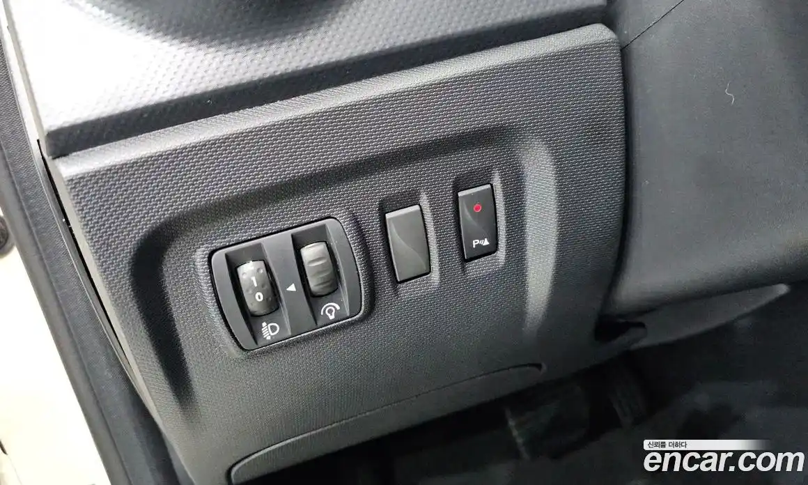 Renault QM3 2014 1.5 гидро в Москве № 1543367, фото 13