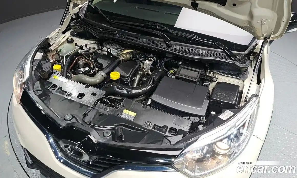 Renault QM3 2014 1.5 гидро в Москве № 1543367, фото 6