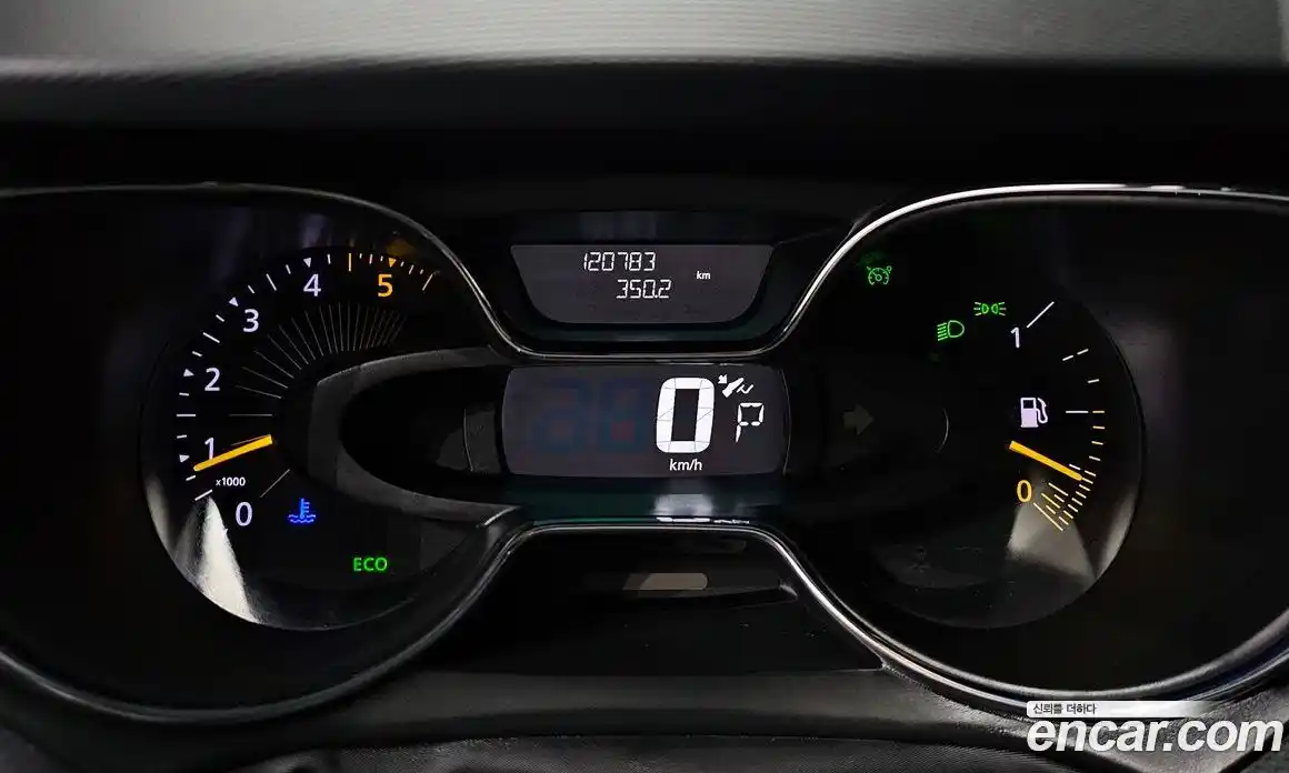 Renault QM3 2014 1.5 гидро в Москве № 1543367, фото 8