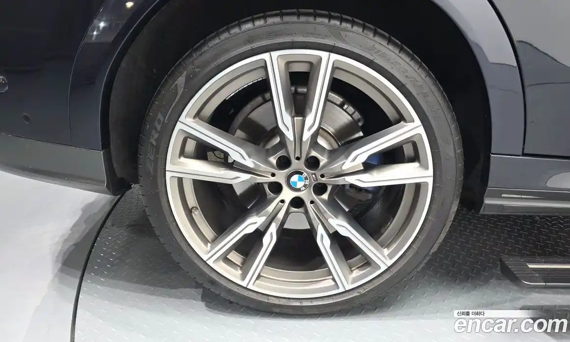 BMW X6 2021 4.4 гидро в Москве № 1544668, фото 5