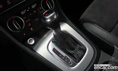Audi Q3 2015 2.0 гидро в Москве № 1546264, миниатюра 9