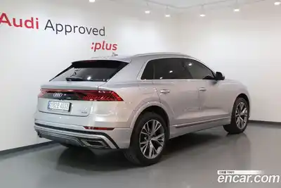 Audi Q8 2021 3.0 гидро в Москве № 1546616, миниатюра 2