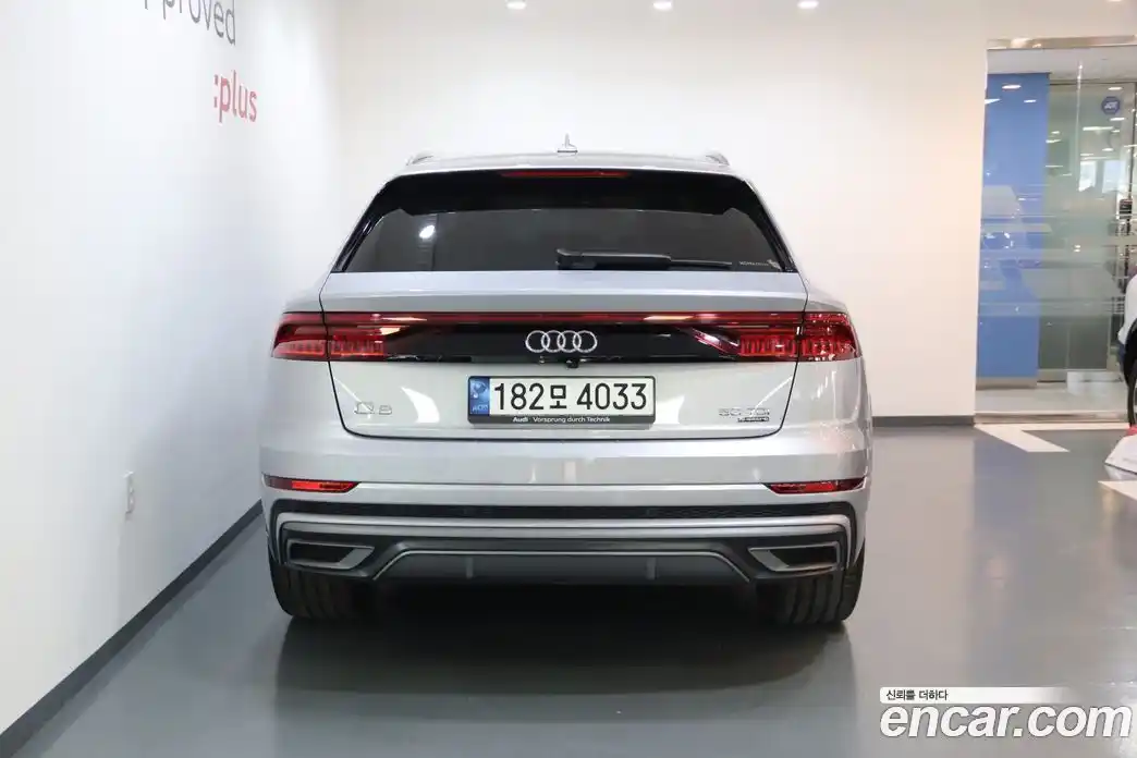 Audi Q8 2021 3.0 гидро в Москве № 1546616, фото 4