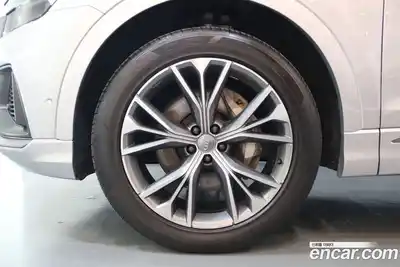 Audi Q8 2021 3.0 гидро в Москве № 1546616, миниатюра 5