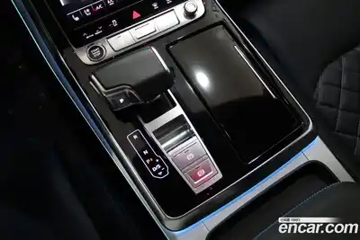 Audi Q8 2021 3.0 гидро в Москве № 1546616, миниатюра 9