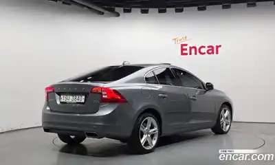 Volvo S60 2018 2.0 гидро в Москве № 1546978, миниатюра 2