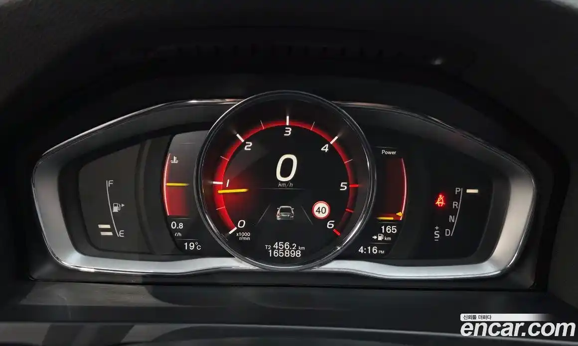 Volvo S60 2018 2.0 гидро в Москве № 1546978, фото 8