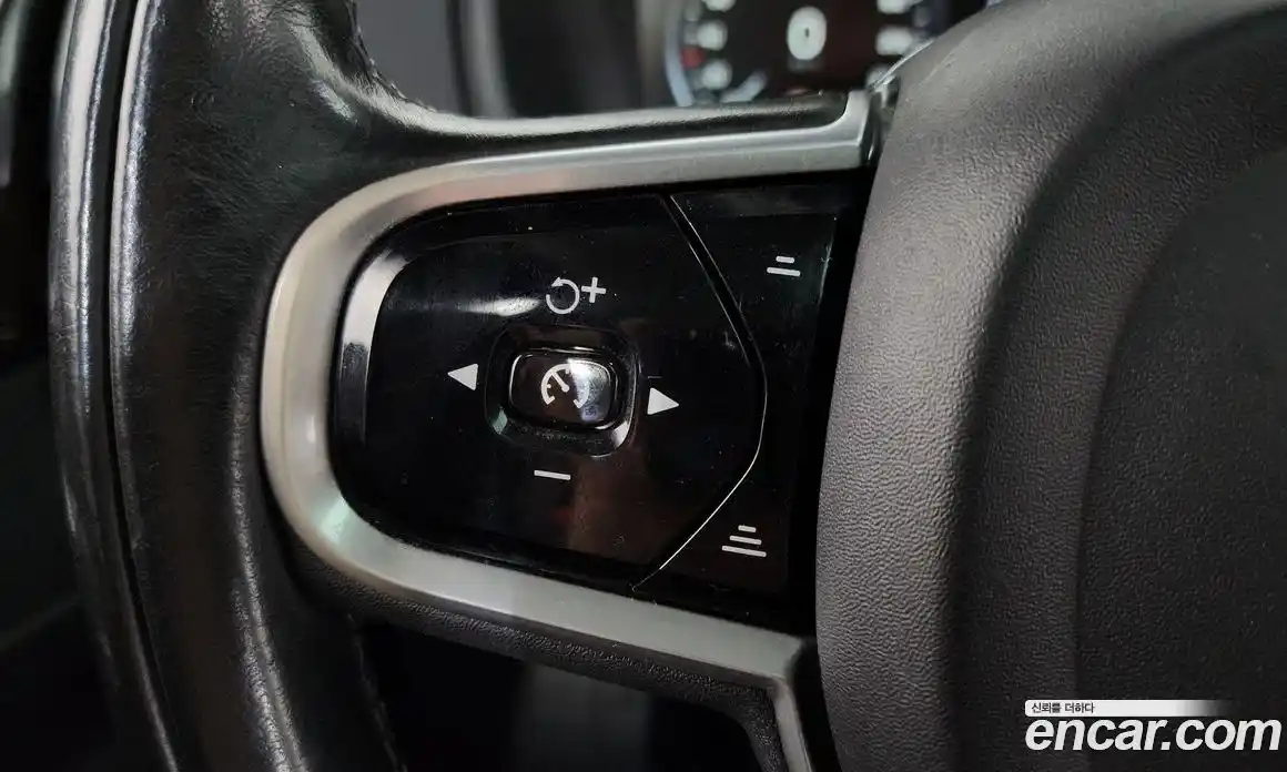 Volvo XC90 2017 2.0 гидро в Москве № 1546989, фото 15