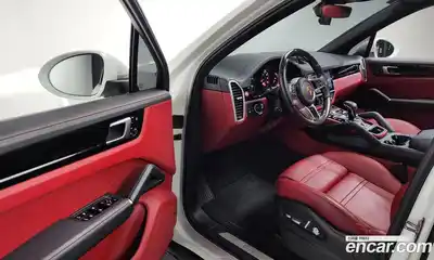 Porsche Cayenne 2019 3.0 гидро в Москве № 1547296, миниатюра 10