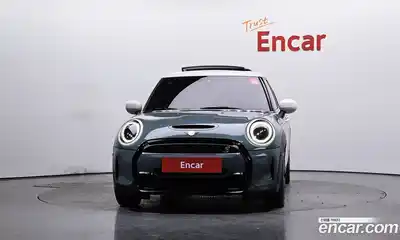 Mini Cooper 2023 2.0 гидро в Москве № 1548146, миниатюра 3