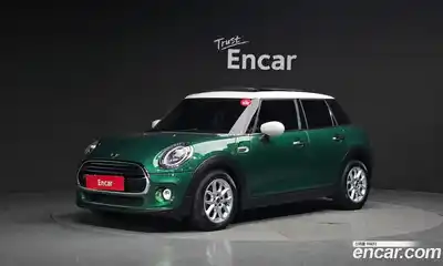 Mini Cooper, 2021