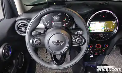 Mini Cooper 2021 1.5 гидро в Москве № 1548427, миниатюра 12