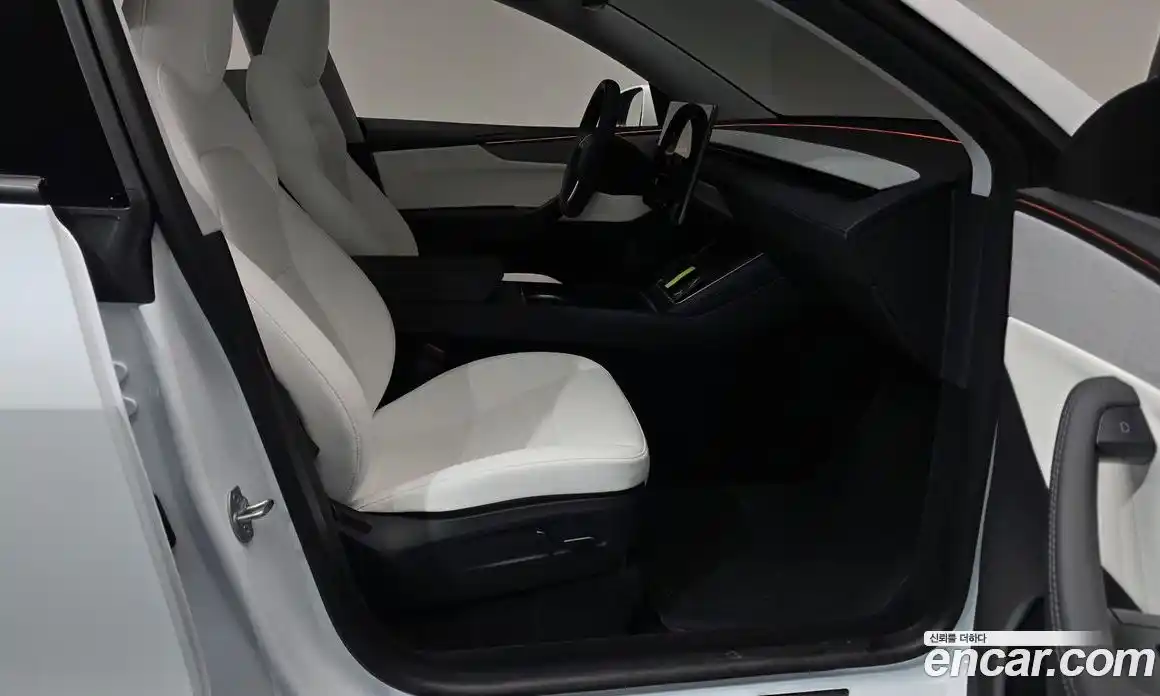 Tesla Model Y 2025 0.2 гидро в Москве № 1548547, фото 10