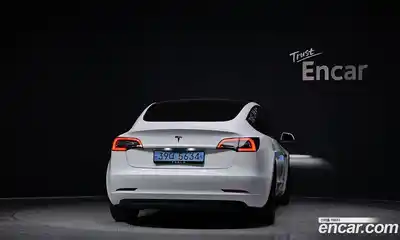 Tesla Model 3 2021 0.2 гидро в Москве № 1548665, миниатюра 4