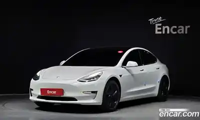 Tesla Model 3, 2020