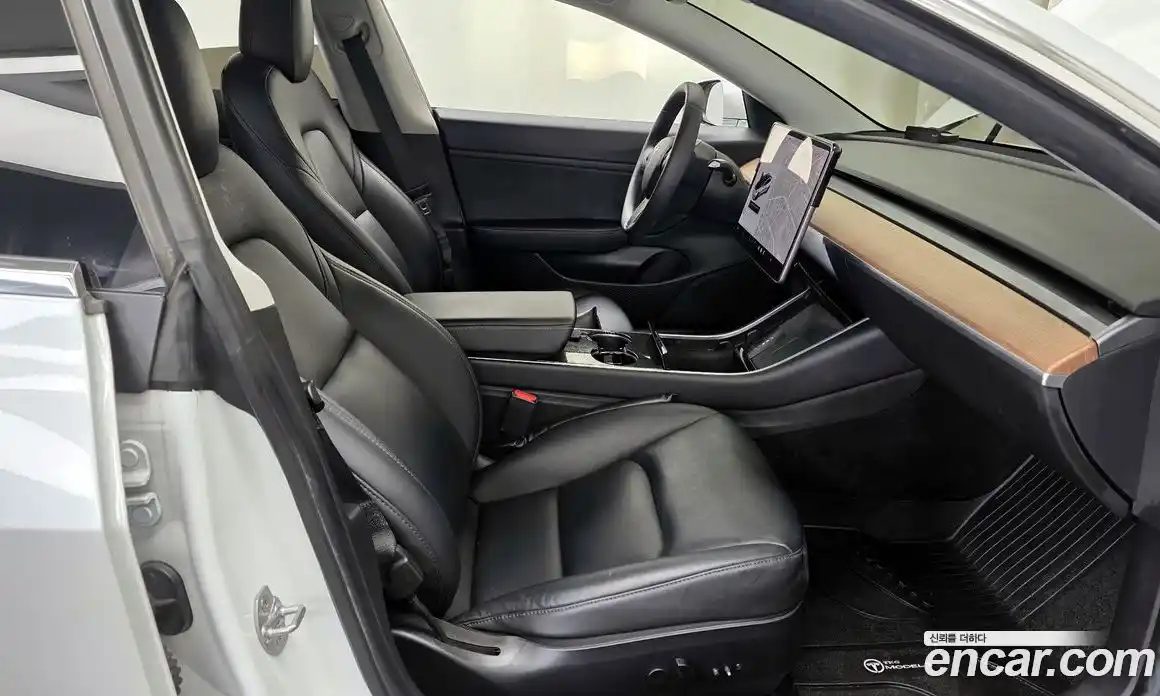 Tesla Model 3 2020 0.2 гидро в Москве № 1548692, фото 11