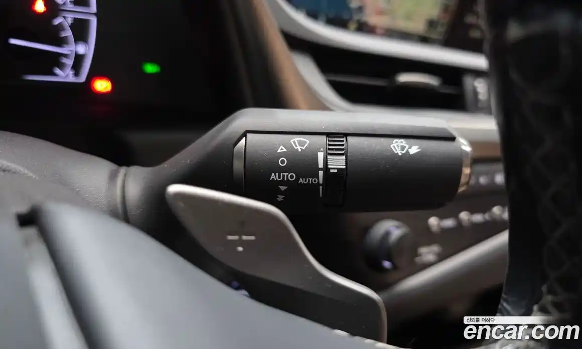 Lexus ES 2019 2.5 гидро в Москве № 1548894, фото 15