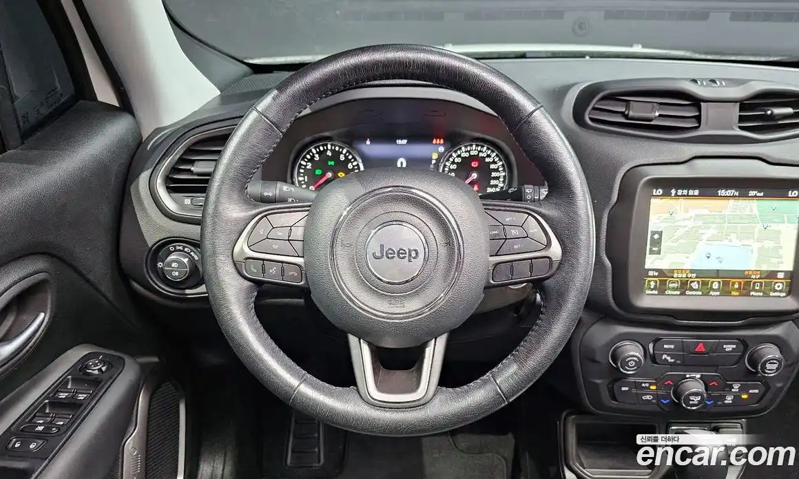 Jeep Renegade 2020 2.4 гидро в Москве № 1549819, фото 13