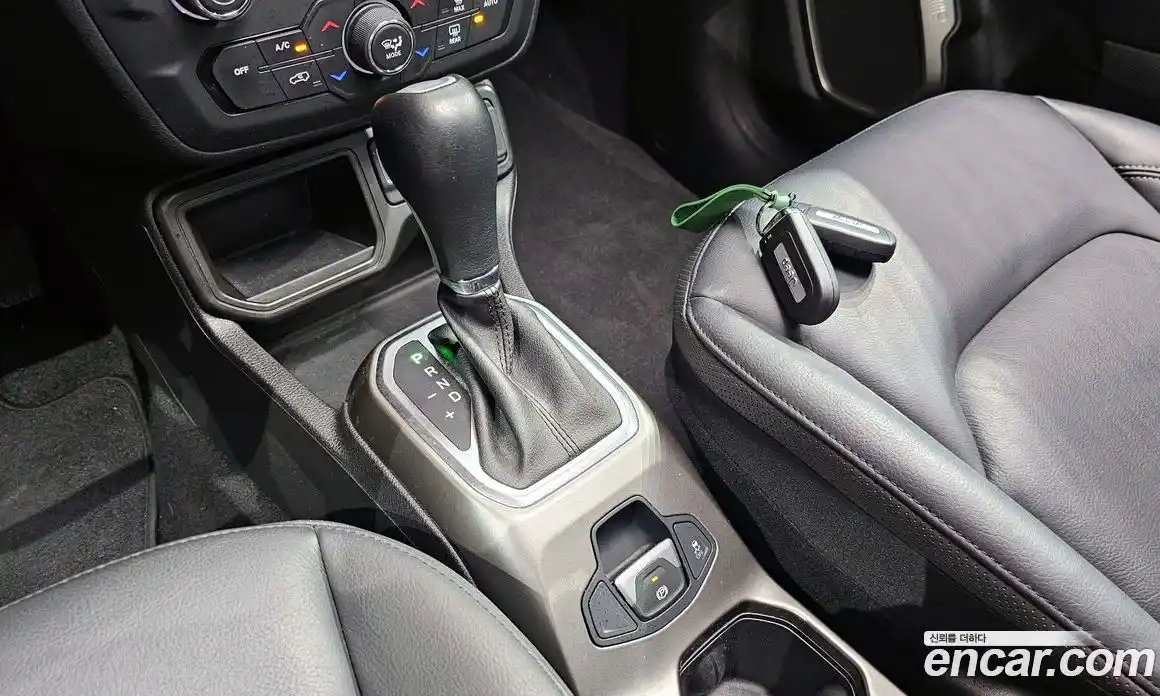 Jeep Renegade 2020 2.4 гидро в Москве № 1549819, фото 9
