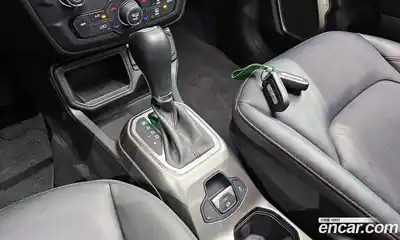 Jeep Renegade 2020 2.4 гидро в Москве № 1549819, миниатюра 9