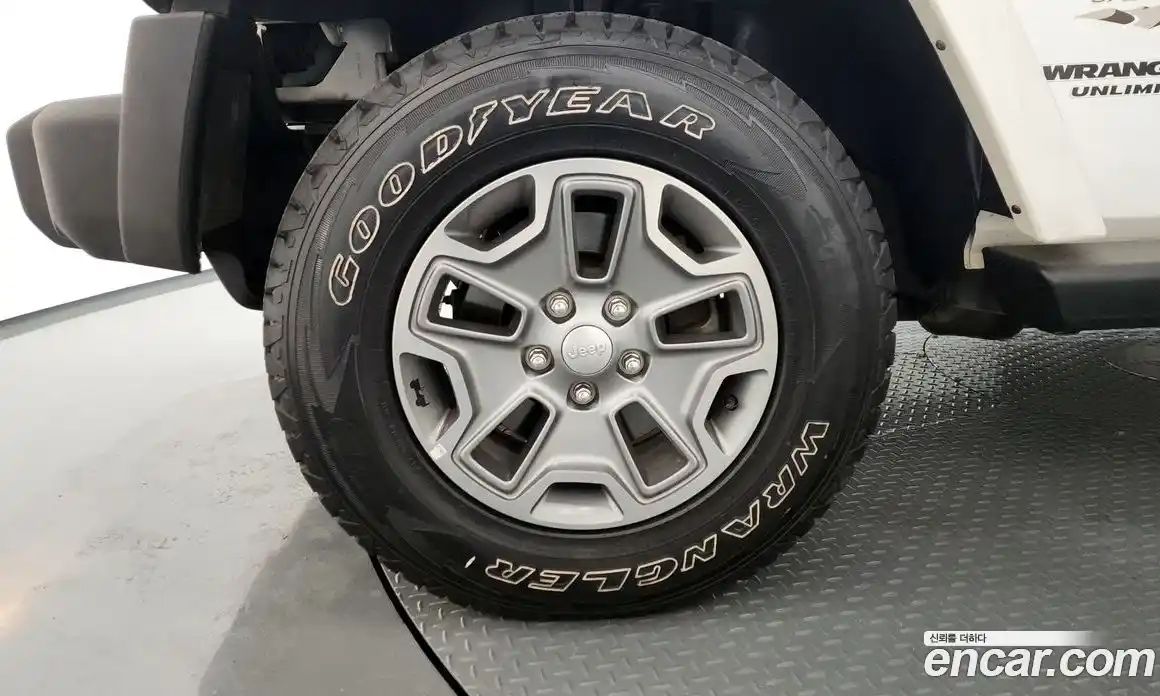 Jeep Wrangler 2015 3.6 гидро в Москве № 1549889, фото 5