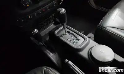 Jeep Wrangler 2015 3.6 гидро в Москве № 1549889, миниатюра 9