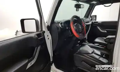 Jeep Wrangler 2015 3.6 гидро в Москве № 1549889, миниатюра 10