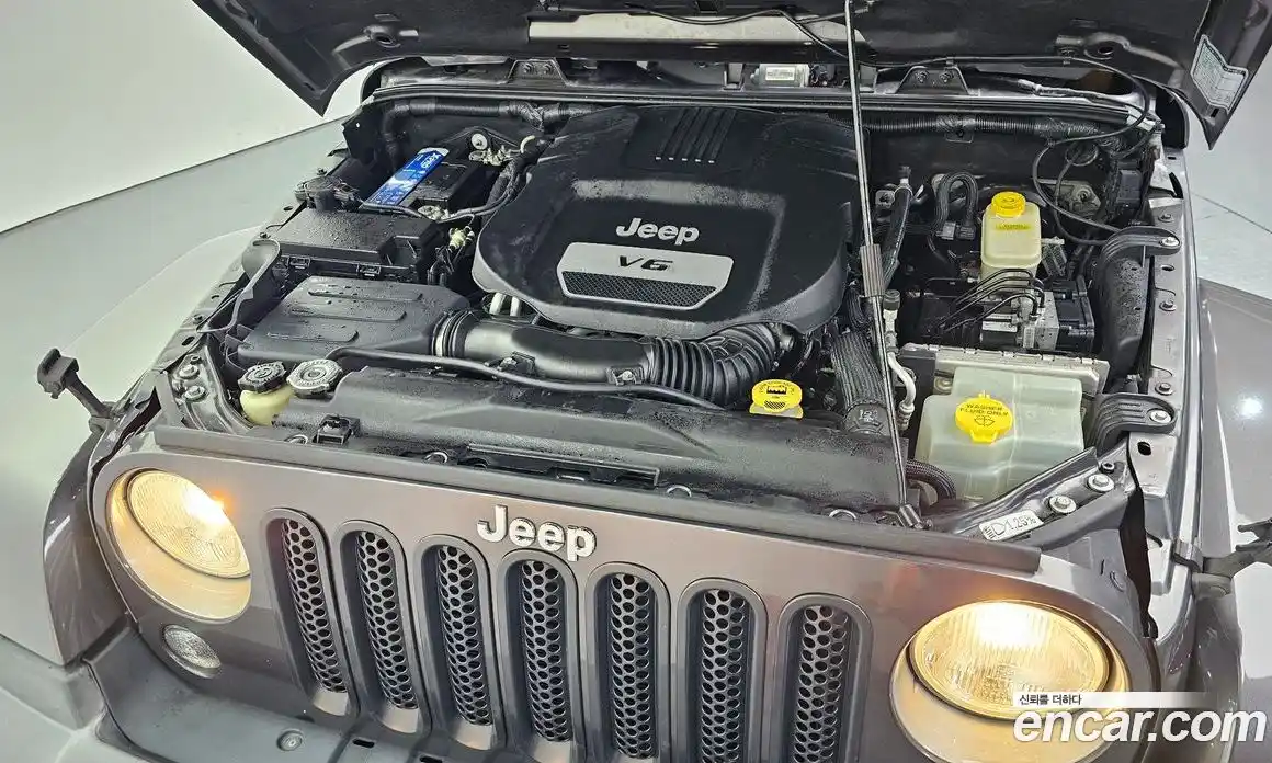 Jeep Wrangler 2016 3.6 гидро в Москве № 1549898, фото 6