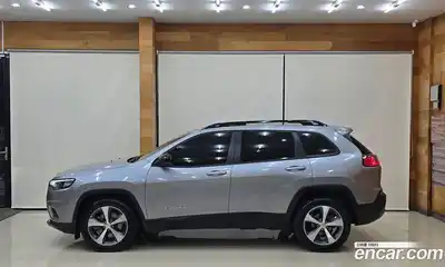 Jeep Cherokee 2022 2.4 гидро в Москве № 1549960, миниатюра 5
