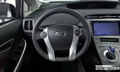 Toyota Prius 2015 1.8 гидро в Москве № 1550085, миниатюра 12