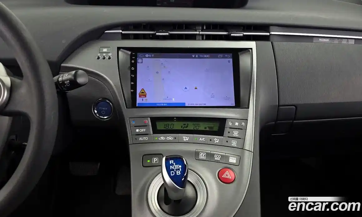 Toyota Prius 2015 1.8 гидро в Москве № 1550085, фото 13
