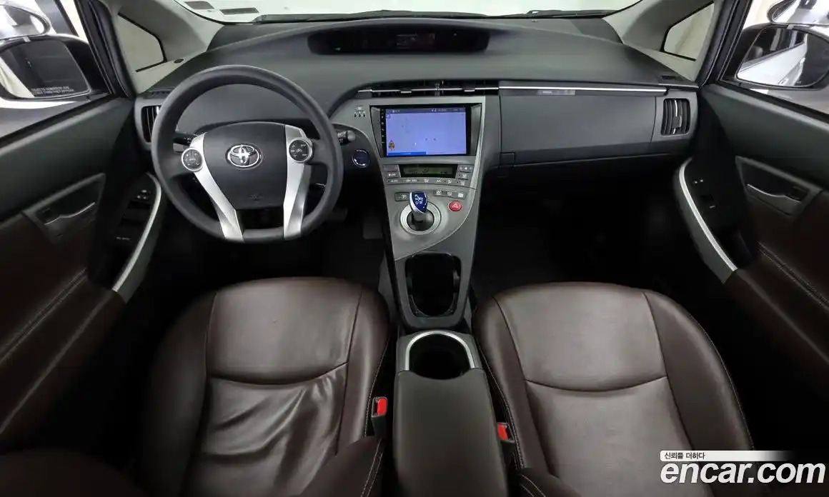 Toyota Prius 2015 1.8 гидро в Москве № 1550085, фото 7