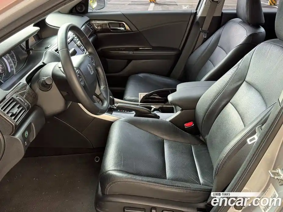 Honda Accord 2013 2.4 гидро в Москве № 1550330, фото 14