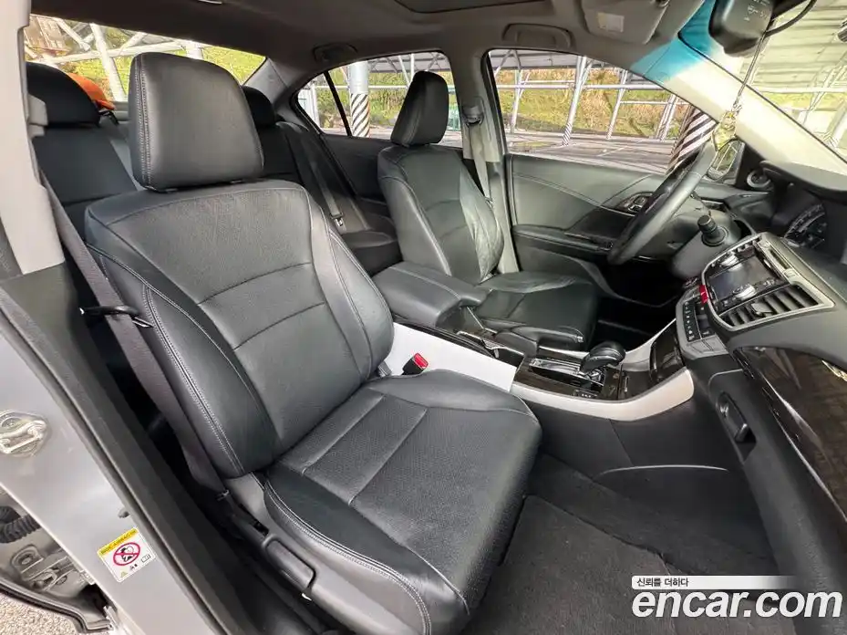 Honda Accord 2013 2.4 гидро в Москве № 1550330, фото 16